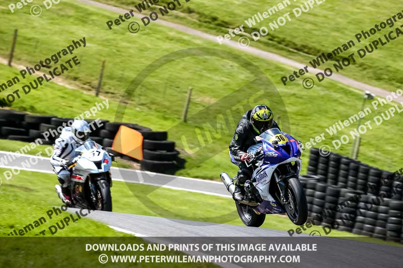 cadwell no limits trackday;cadwell park;cadwell park photographs;cadwell trackday photographs;enduro digital images;event digital images;eventdigitalimages;no limits trackdays;peter wileman photography;racing digital images;trackday digital images;trackday photos